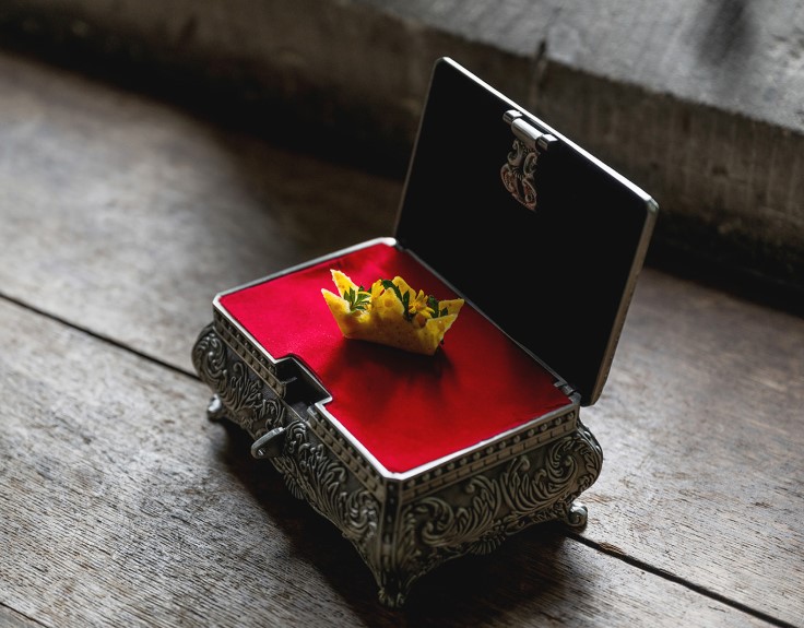 A playfully presented snack from The Tudor Pass. © The Tudor Pass