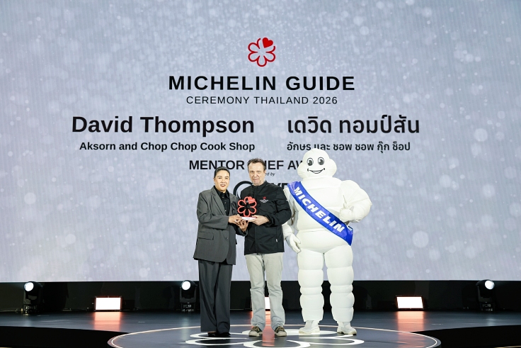 Chef Thompson was the inaugural recipient of the Mentor Chef Award at the MICHELIN Guide Ceremony Thailand 2026. © The MICHELIN Guide Thailand