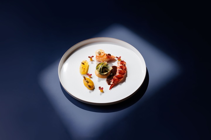 Grilled blue lobster from One-MICHELIN-Starred La Vie by Thomas Bühner ©La Vie by Thomas Bühner