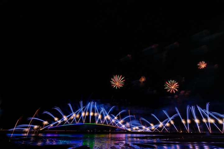 Celebrated for over 20 years, the Penghu International Fireworks Festival lights up the skies each summer. ©Shutterstock