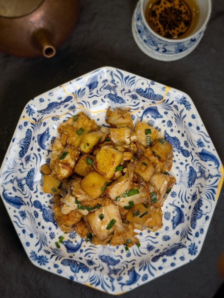 water-milled-rice- pudding-crab-paste-yong-fu.jpeg