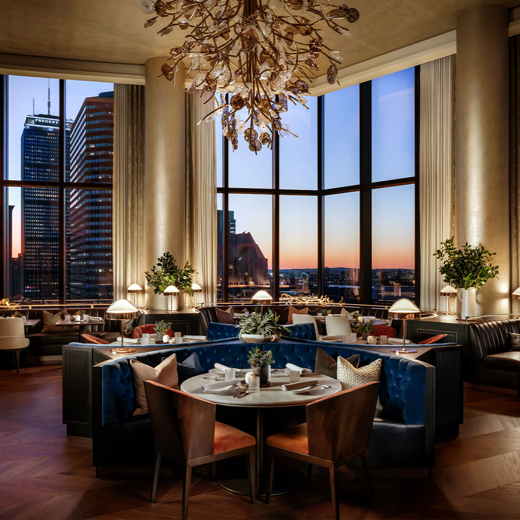 The distinctive Raffles brand brings their take on high luxury to the heart of the city. © Raffles Boston