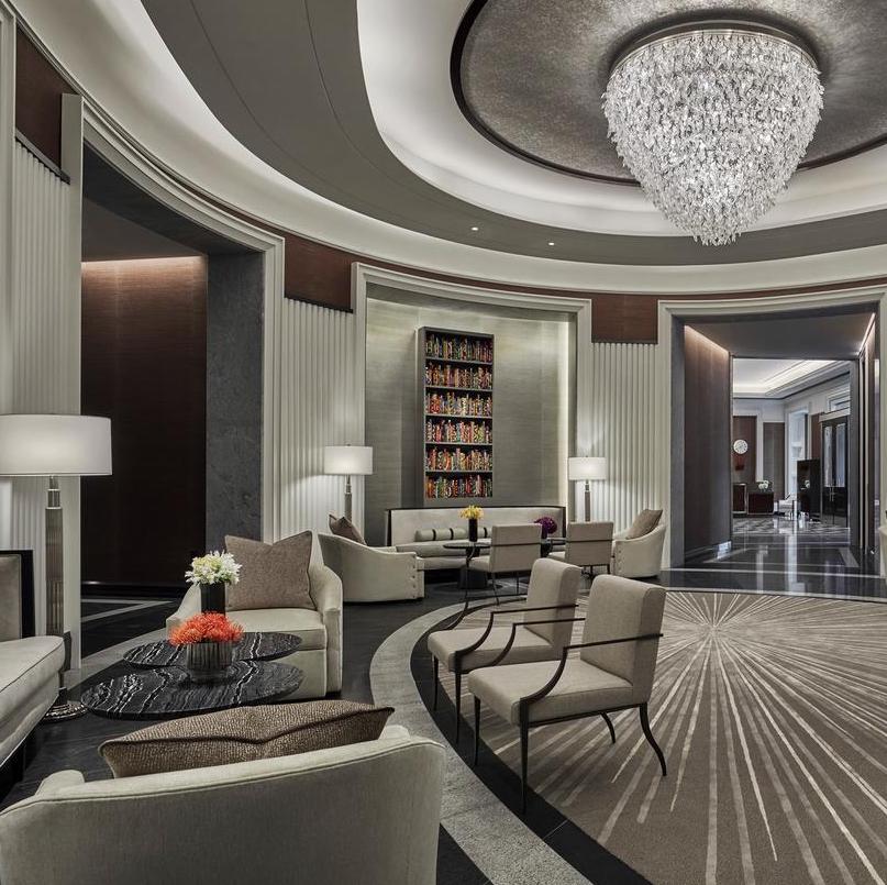 The second Boston Four Seasons makes its home in a glass high-rise by the same architect as the iconic John Hancock Tower. © Four Seasons Hotel One Dalton