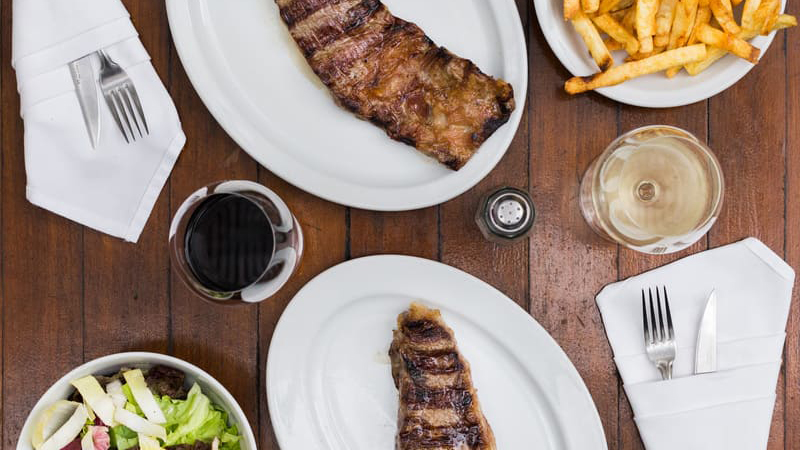 Tripes et steak au Fervor. © Fervor