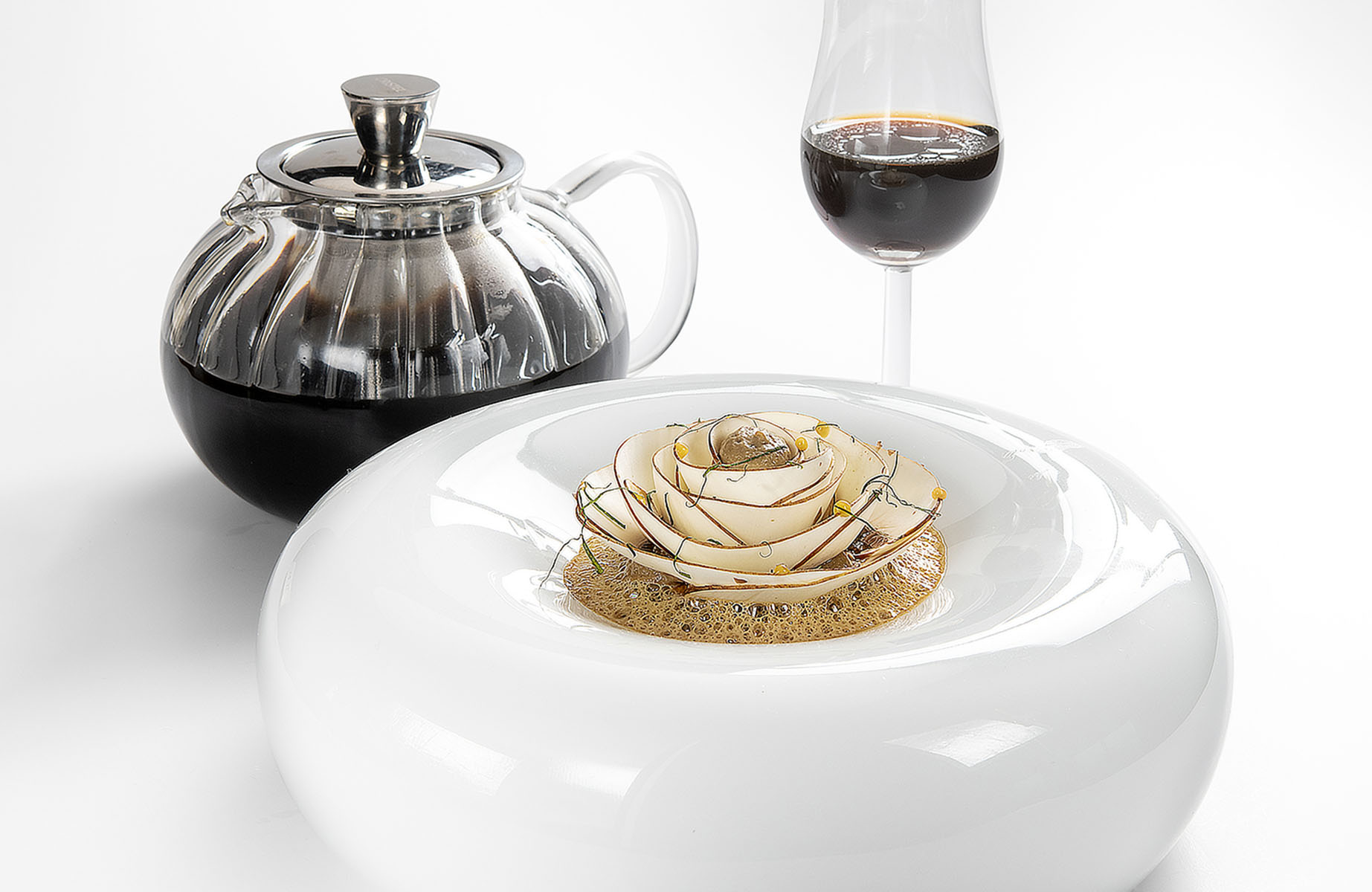 An impeccable dish of mushrooms sourced from La Motte-Servolex. © Pascal Etienne Lattes/Thuries Magazine/Les Morainières