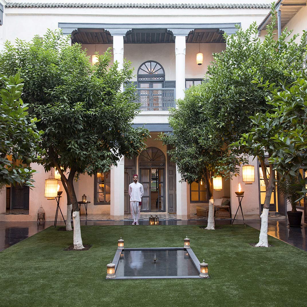 Named after the owner’s château, many heirlooms in the rooms were brought directly from its location in the South of France. © Riad Tarabel