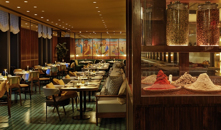 At Rosewood Hong Kong, Chaat presents flavors from across India, reimagined with a creative twist on traditional recipes. © Chaat.