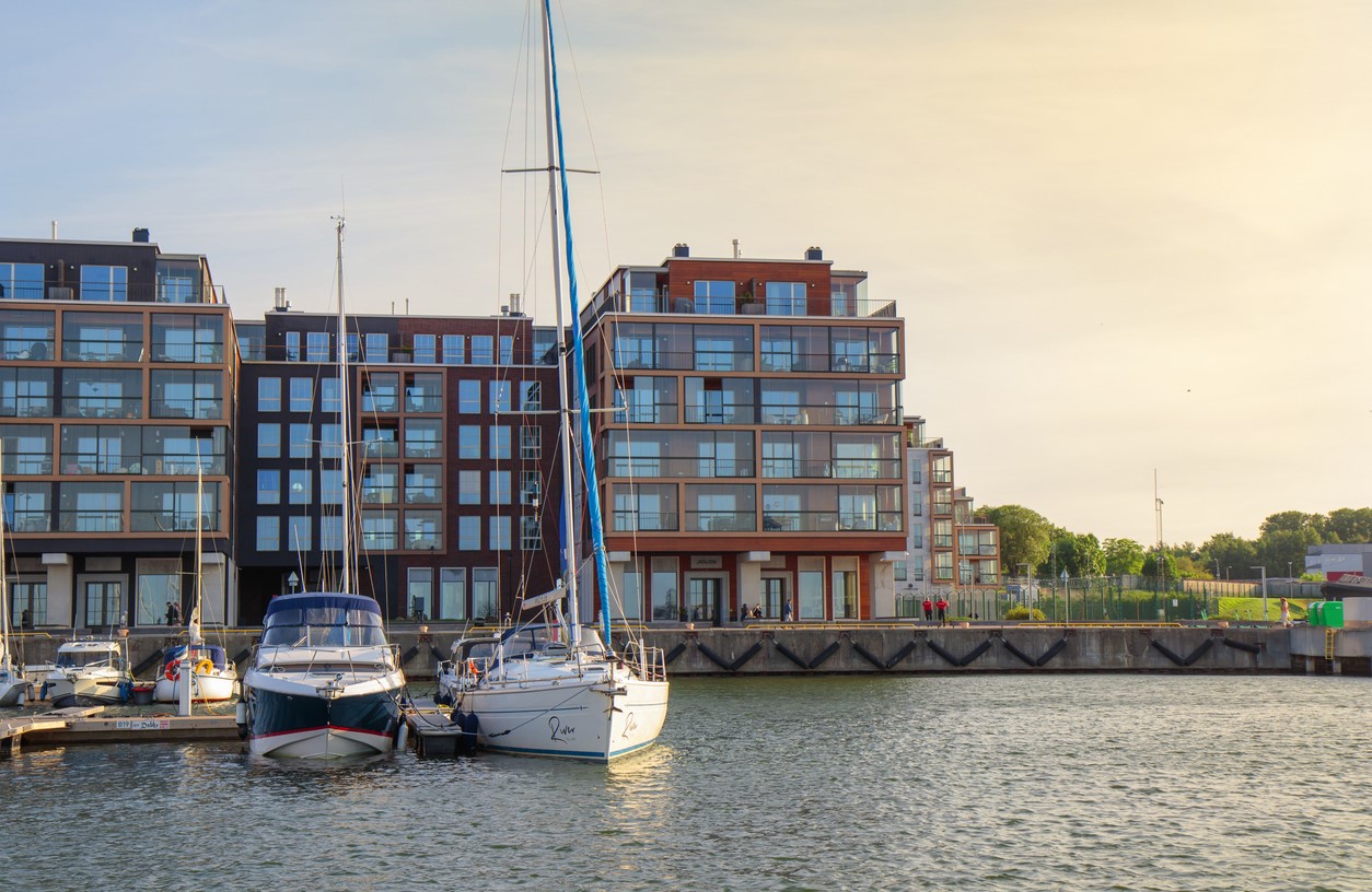 The serene marina in Tallinn's Port Noblessner district. © almaphoto/iStock
