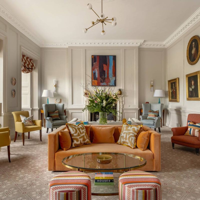 The bright interior of the Two-MICHELIN-Key hotel on Bath's Royal Crescent. © Royal Crescent Hotel & Spa