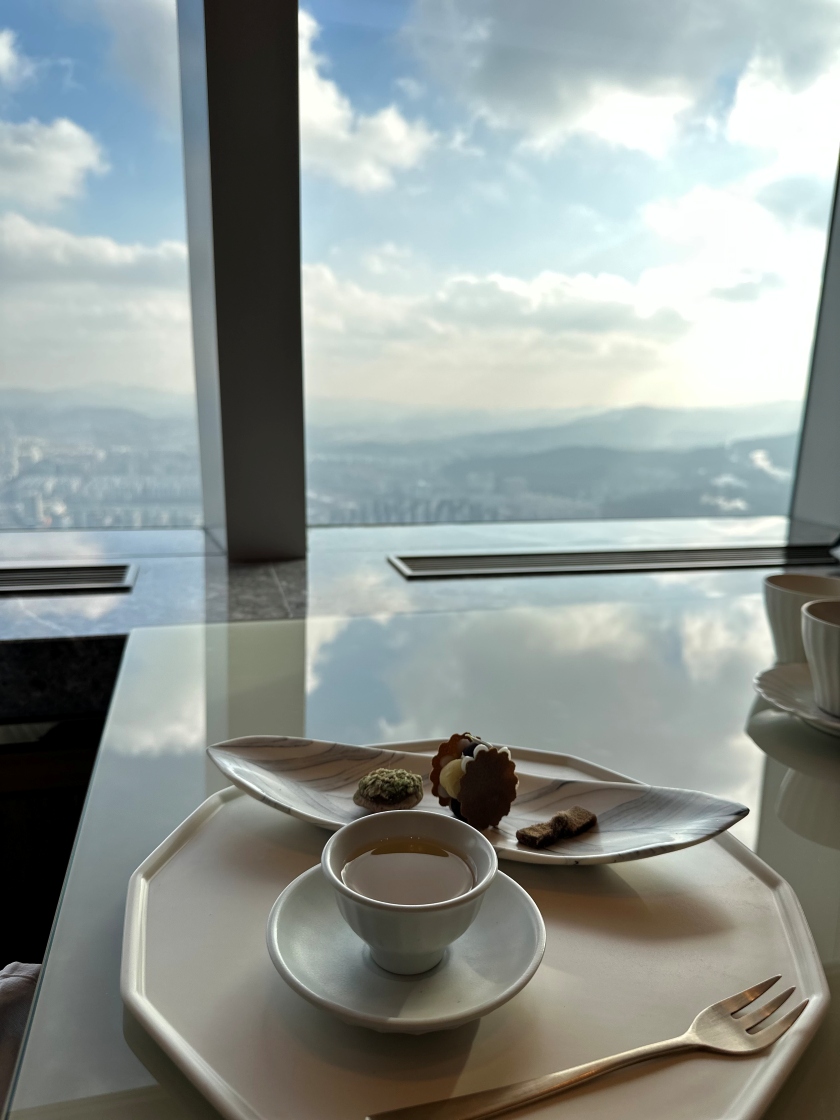 Seoul_1Star_Bicena_Jun Kwangsik_dessert_view.jpg