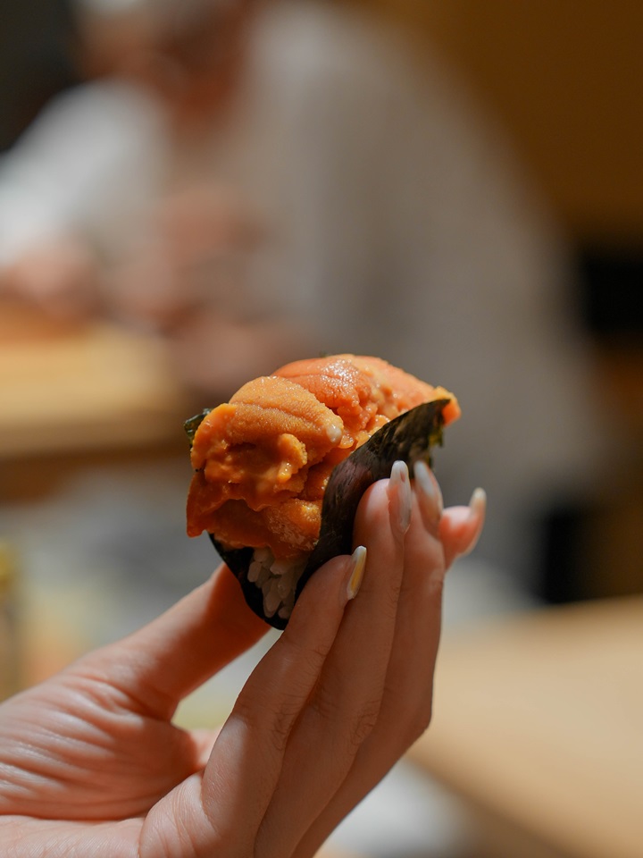 sea-urchin-uni-sushi.JPG