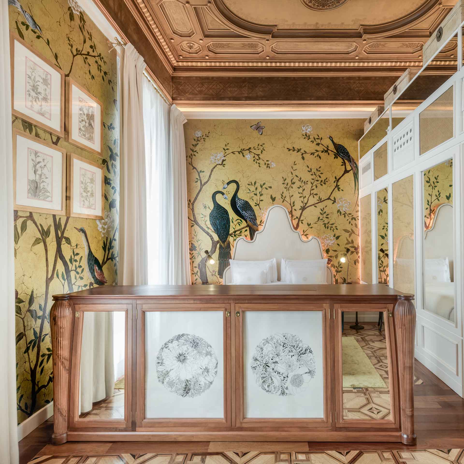 Un artiste et designer local a rénové ce bâtiment du XIXe siècle situé dans le centre de Barcelone. © Cotton House
