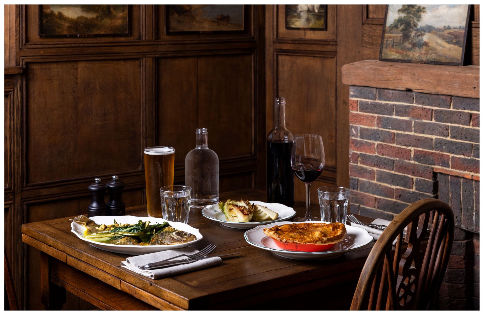 An oh-so-enticing table for two at The Swan Inn. © Catherine Frawley/The Swan Inn