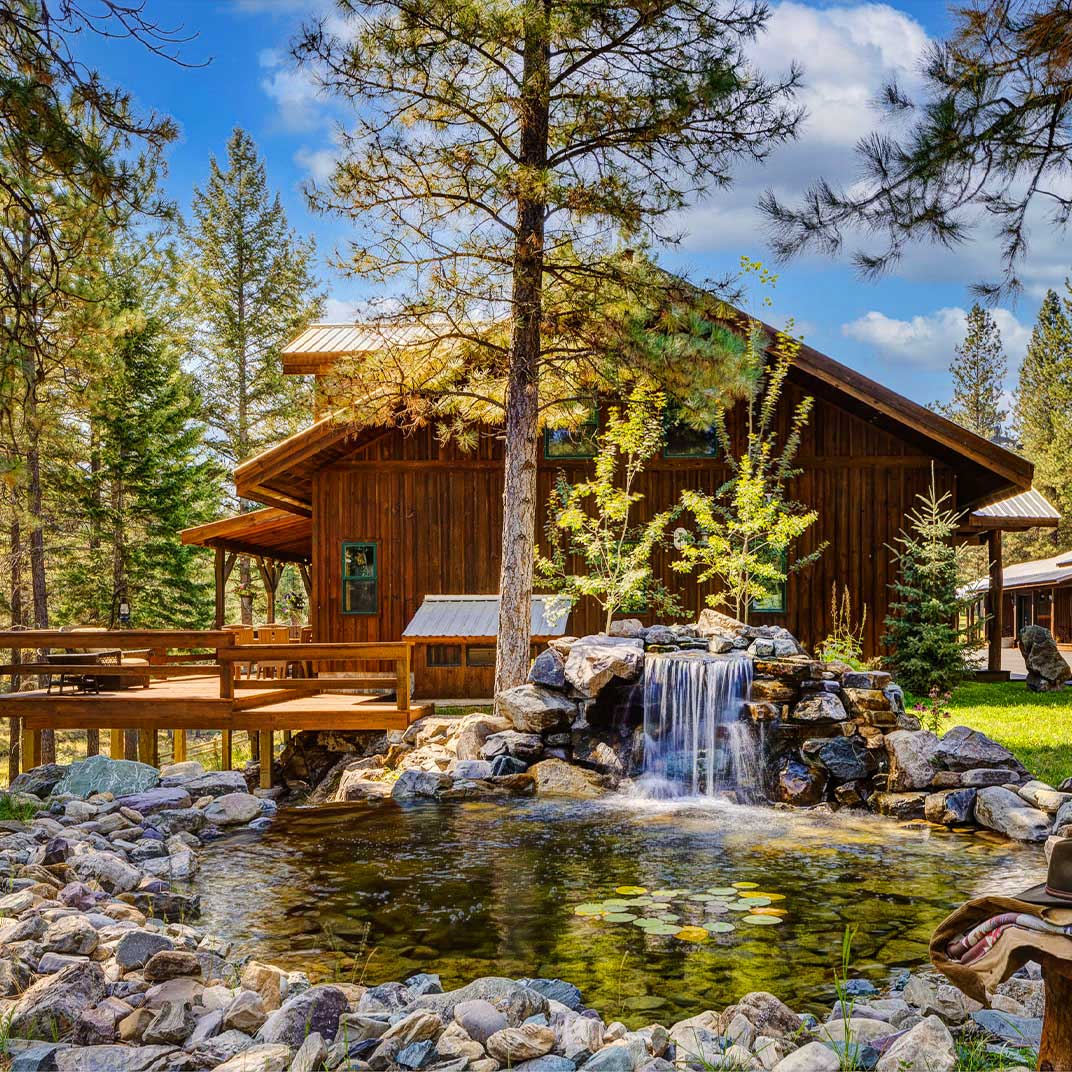 Alpine Falls Ranch is set on 800 acres near the Lolo National Forest. © Alpine Falls Ranch