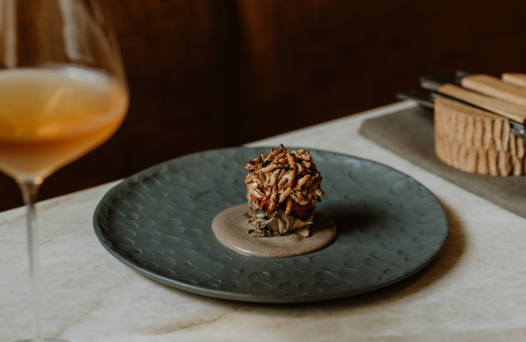 The barbecued maitake mushroom from Plates London, the UK's first plant-based MICHELIN-Star restaurant. © Joanna Yee/MICHELIN Guide