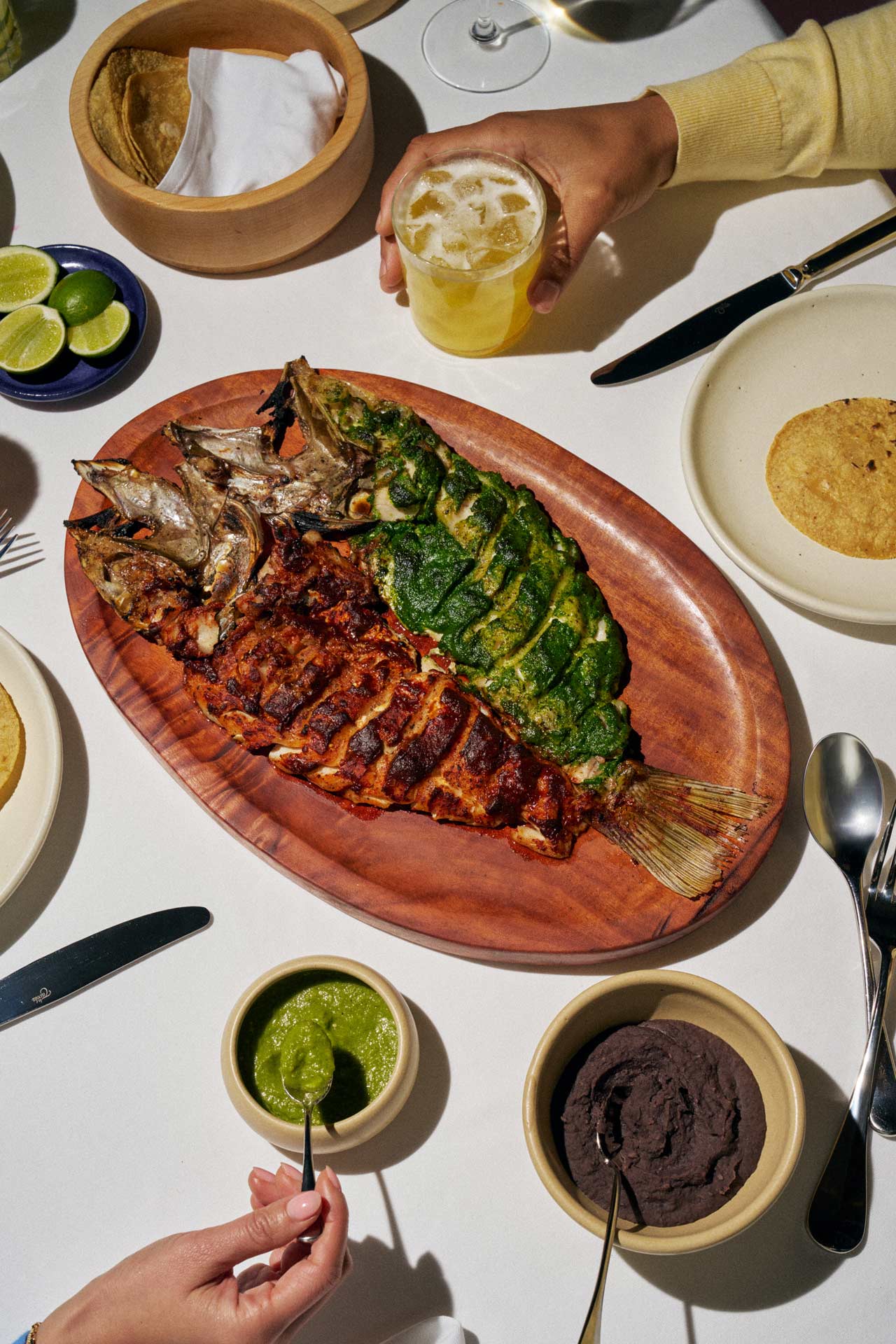 Pescado a la talla Contramar. © Marcus Nilsson
