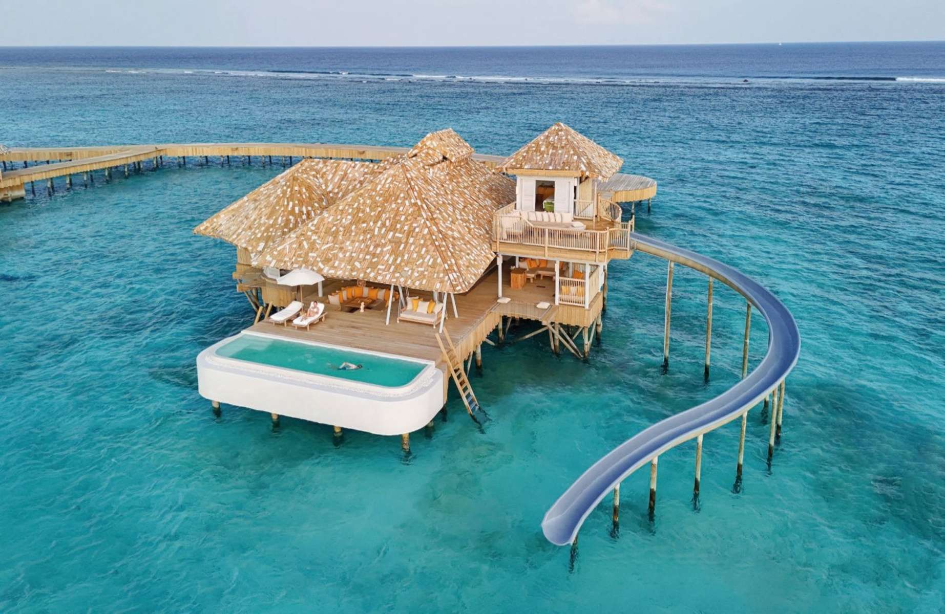 Play Robinson Crusoe at Soneva Secret, a castaway dream set in the middle of the Indian Ocean’s endless blue. © Soneva Secret  