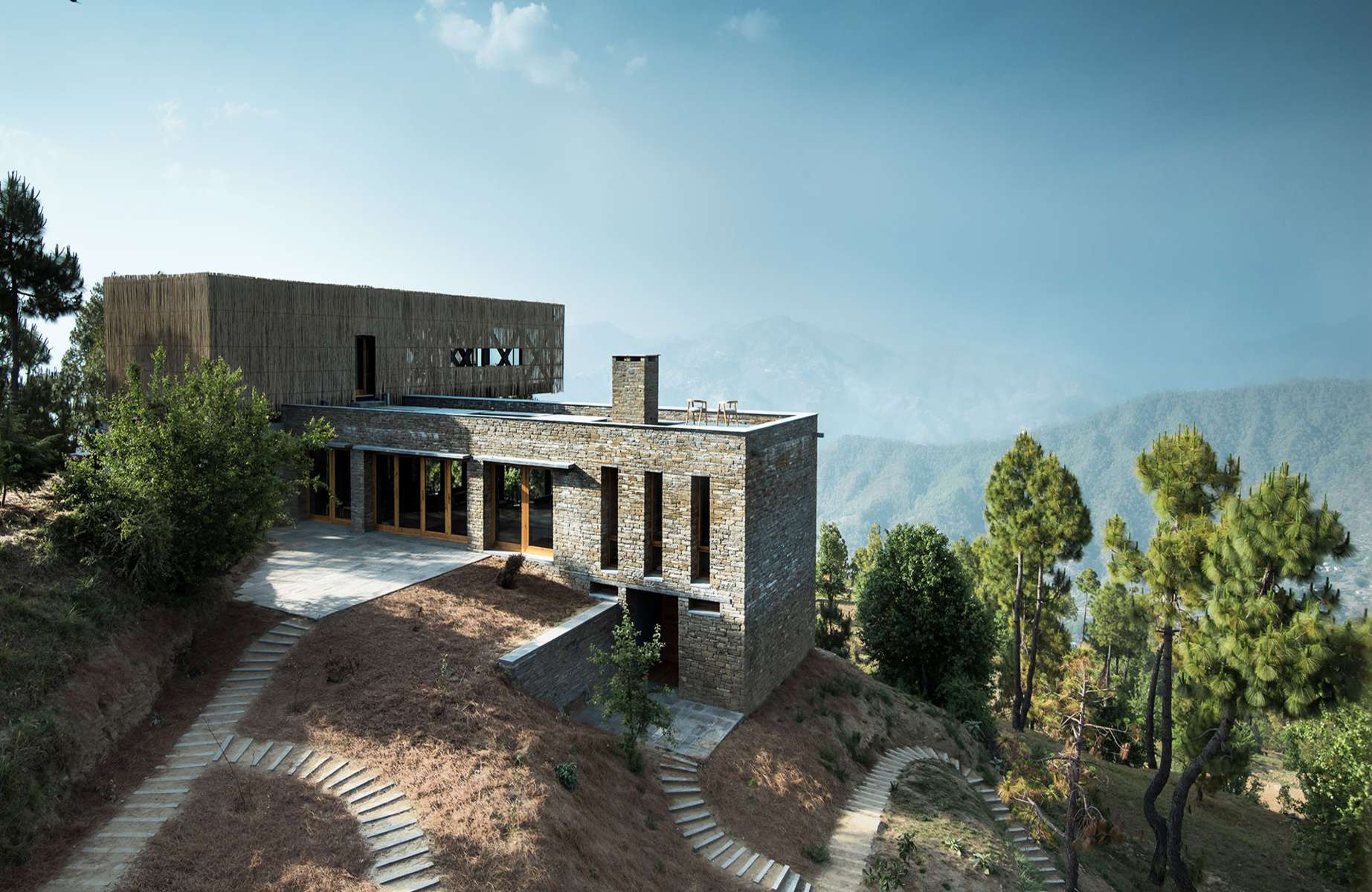 The Kumaon frames sweeping views of the Indian Himalayas. © The Kumaon  