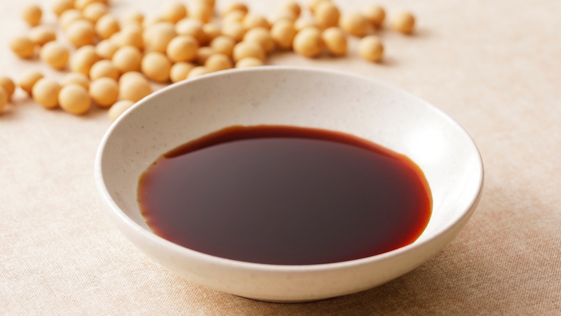 From the Hokkien tāu-iû, toyo became a cornerstone of Filipino cooking — dark, salty and deeply savory, whether in adobo, barbecue marinades or toyomansi sawsawan. © Nishihama