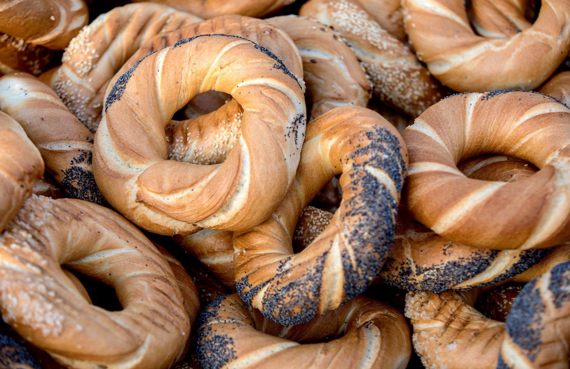 Obwarzanek Krakowski, the older cousin of the world-famous New York bagel © wjareki/iStock