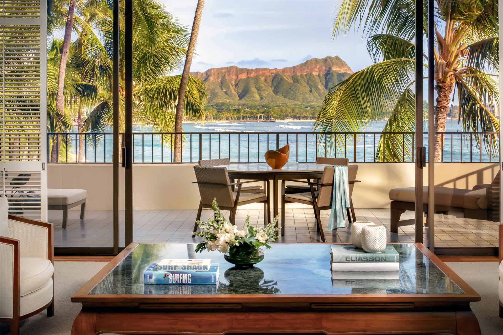 The Royal Suite, with views of the famous Diamond Head volcano. © Halekulani