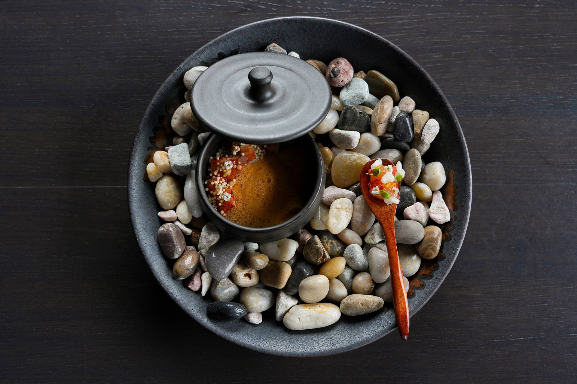Unique plating at Moody Tongue. © Erin Byrne/Moody Tongue