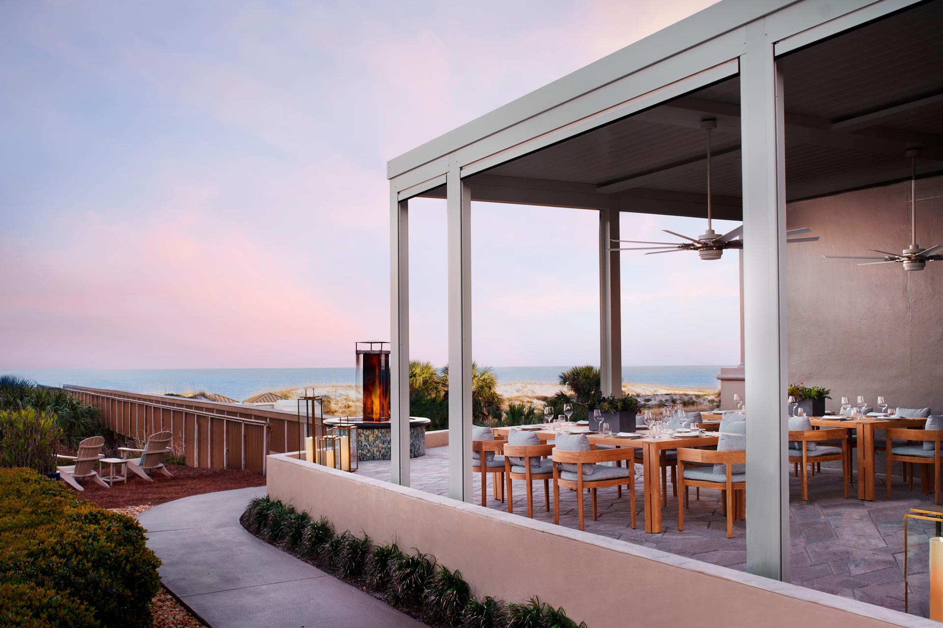 Seaview Terrace at Salt. © Christopher Cypert/Salt
