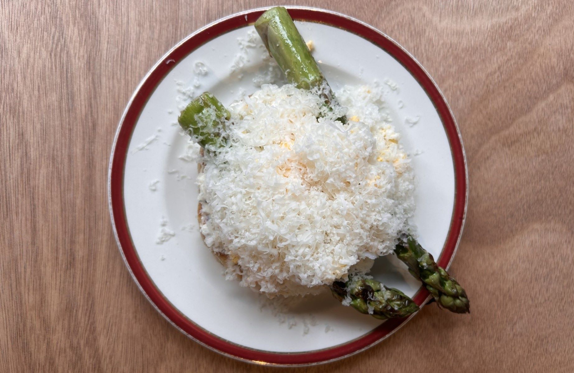 Asparagus Flatbread, Duck Egg, Ricotta, Honey, Pecorino at Ardfern, Leith. © Ardfern
