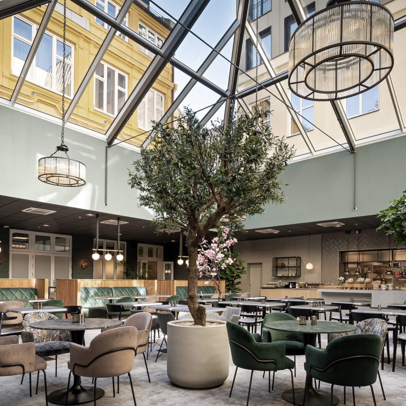 Modern styling meets period details at the Karl Johan Hotel. © Karl Johan Hotel