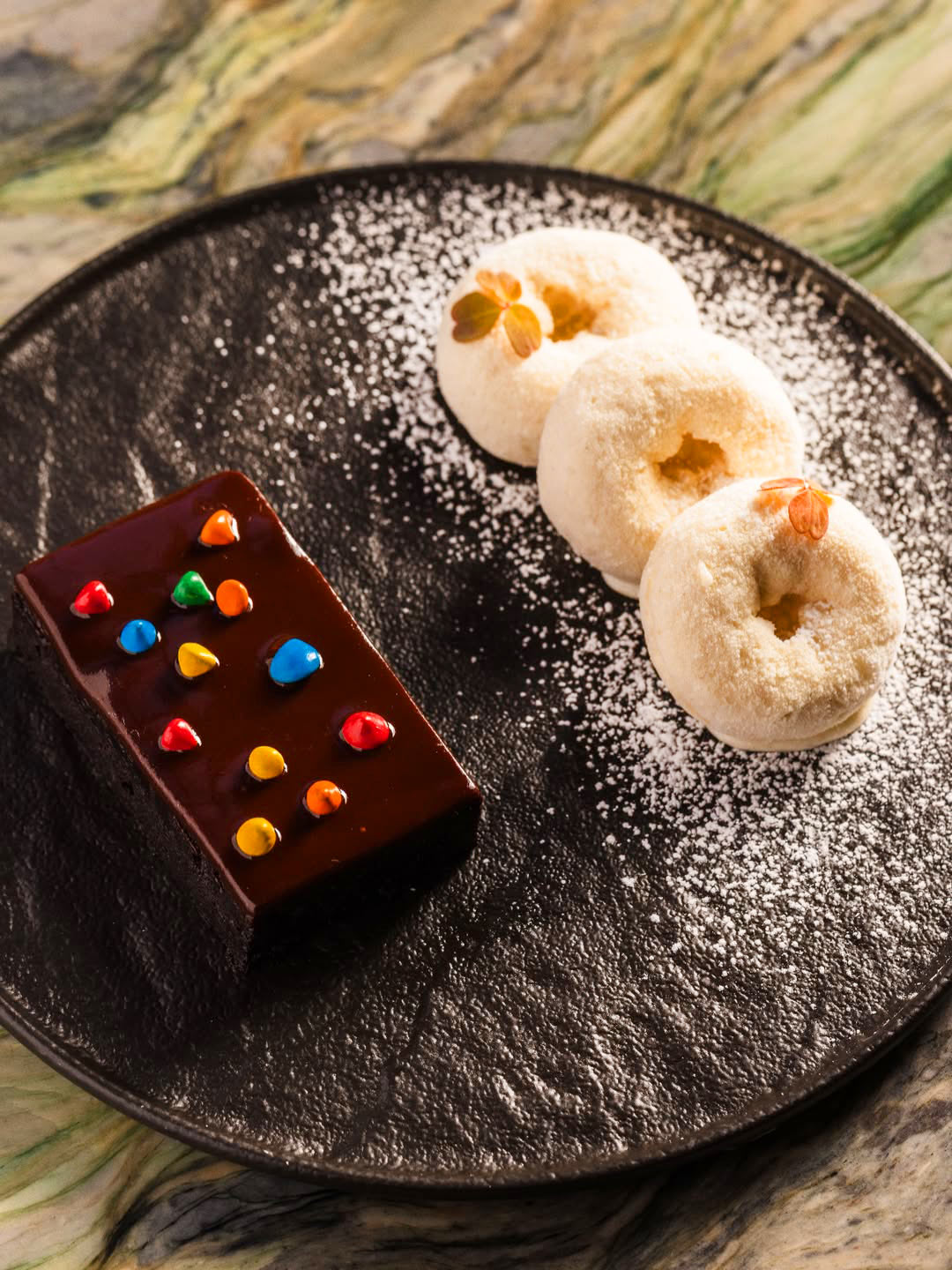 “Bodega Special" is a nostalgic dessert reminiscent of packaged treats Chef Onwuachi bought as a kid. © Alex Staniloff/Tatiana