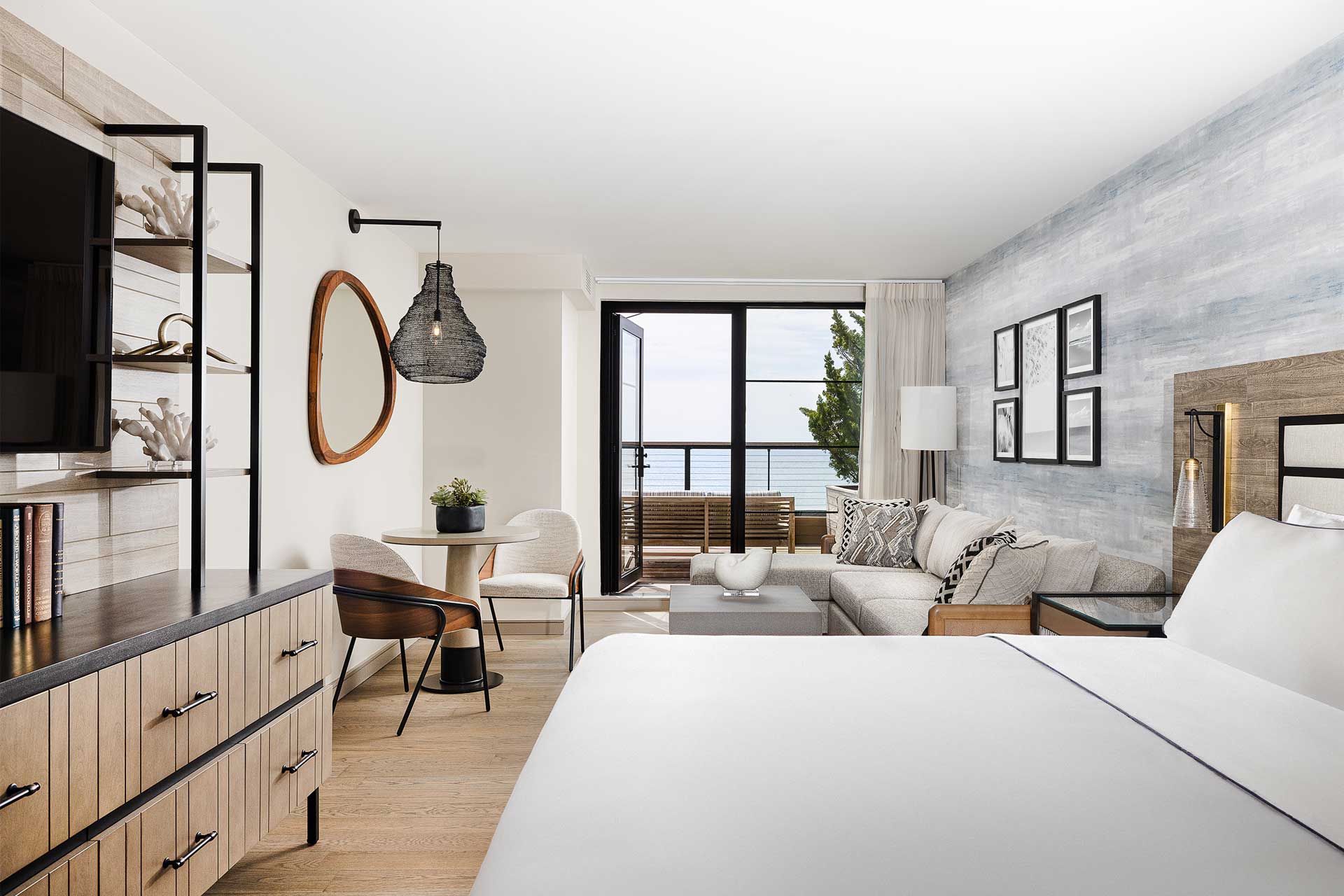 Oceanfront cottages and suites open to a 2,000-foot-long private stretch of sand. © Gurney's Montauk