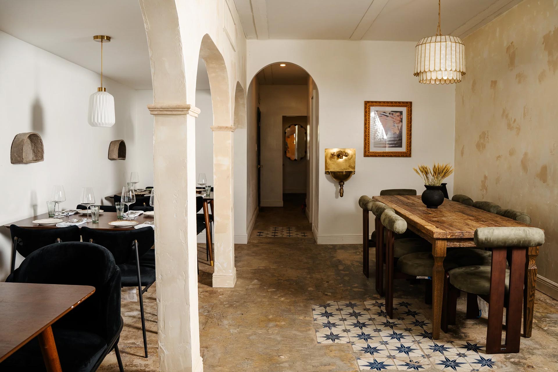The dining room at Mutra. © N.A. Photography/Mutra