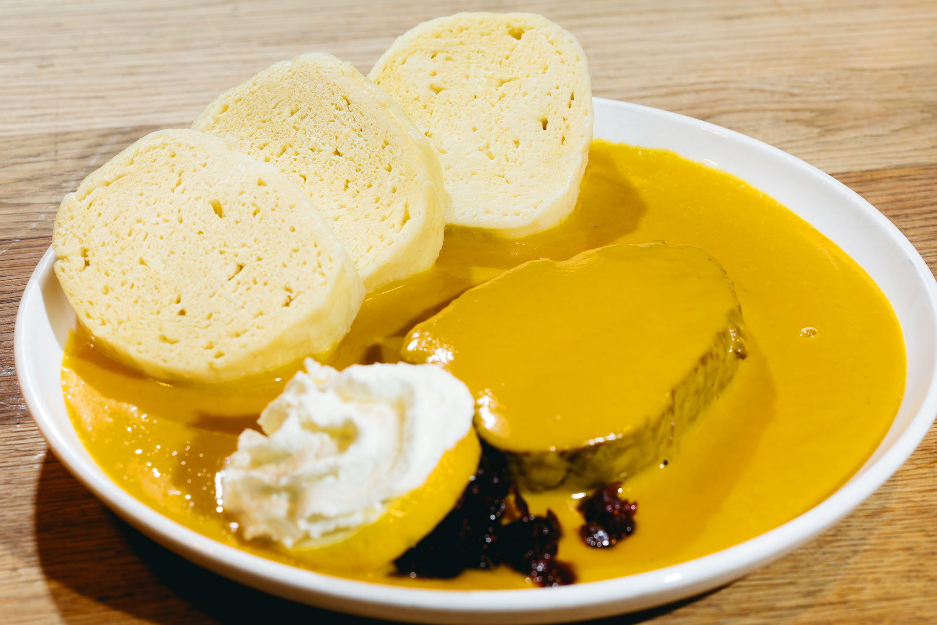 Svíčková na smetaně is largely considered the national dish. © Bohemian Spirit