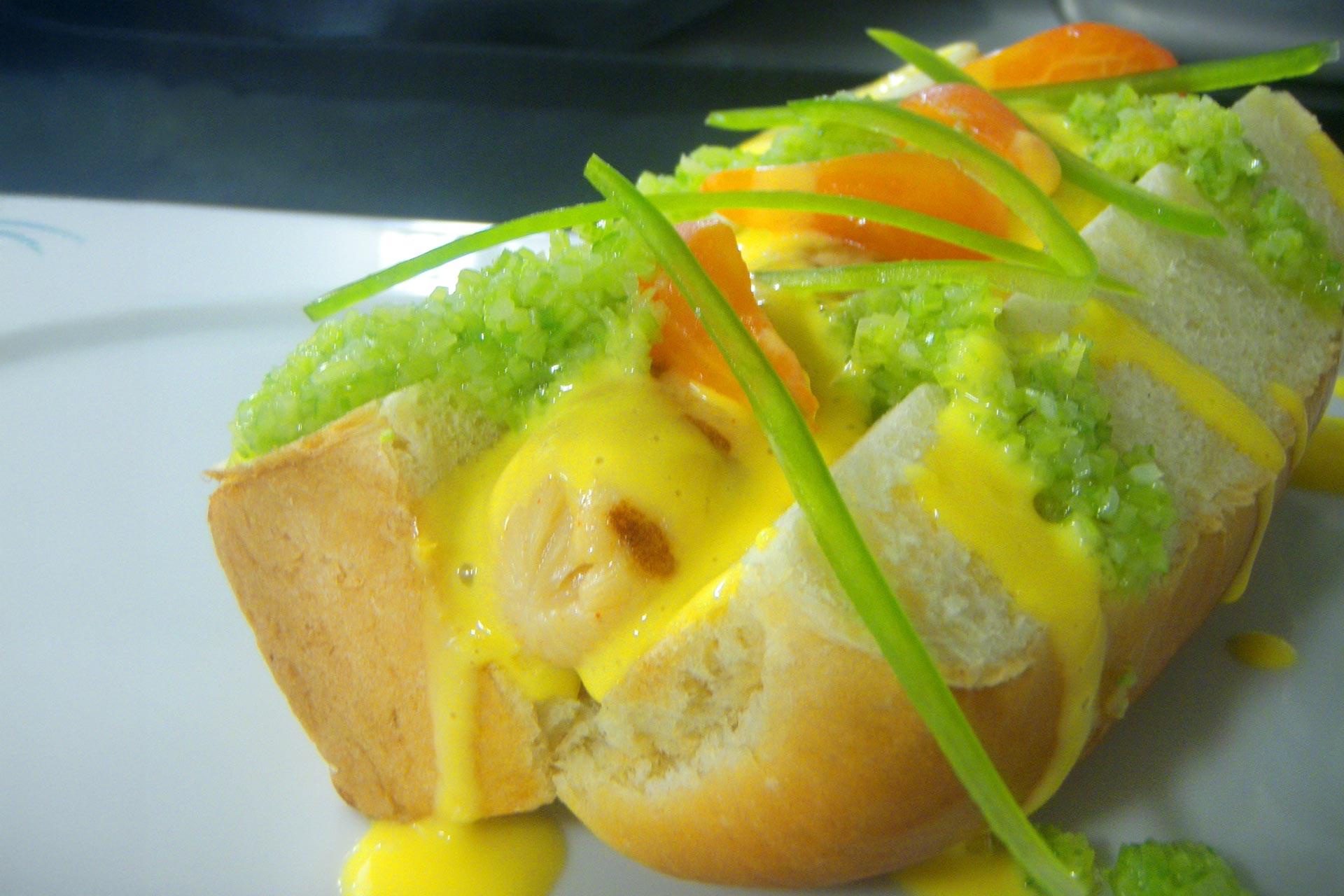The lobster roll sausage at El Ideas. © EL Ideas