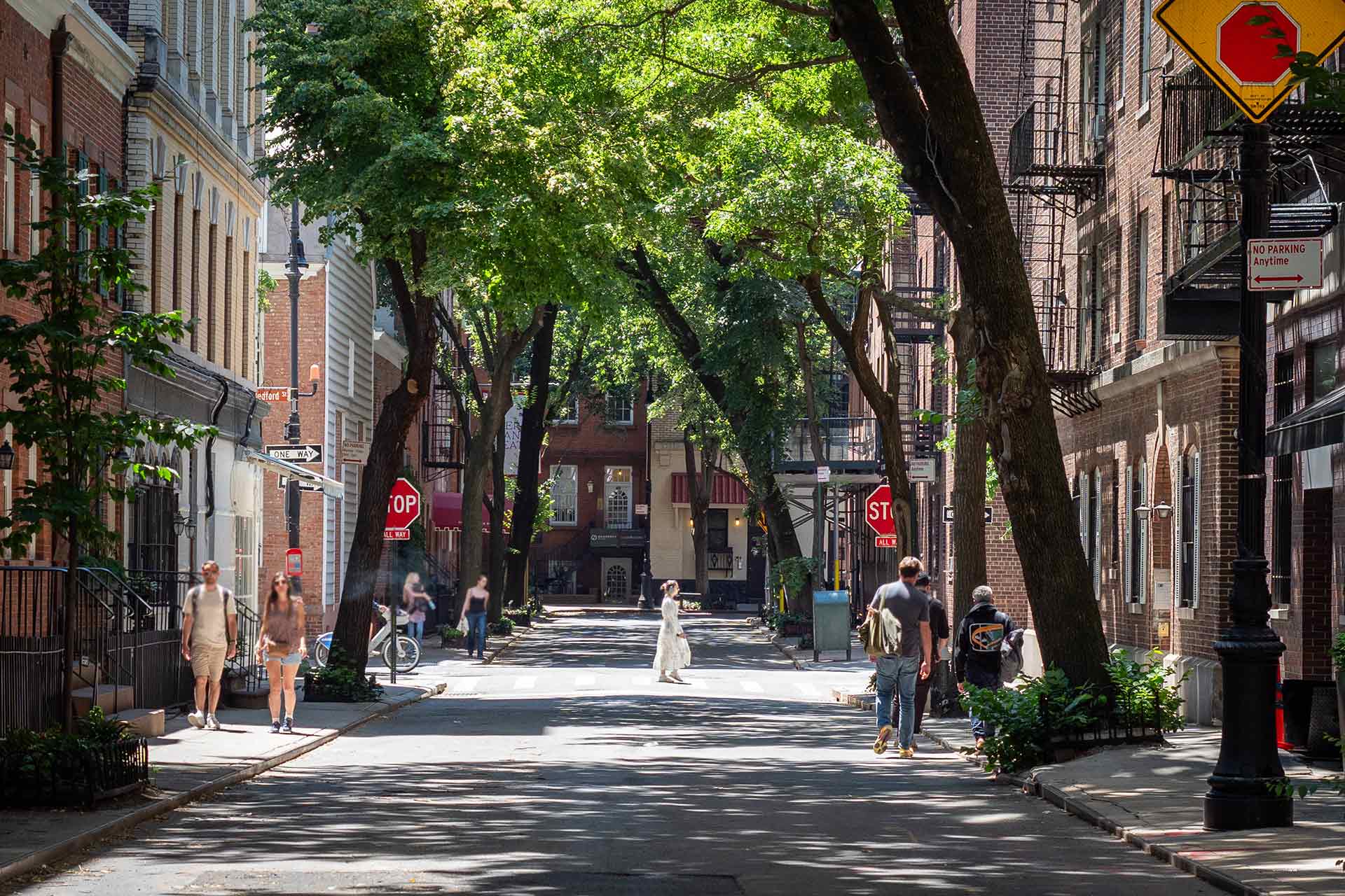 The intimate neighborhood is defined by charming hidden blocks, giving it a distinct feel from the rest of New York City. © Thomas Robert Clarke Photography / MICHELIN Guide