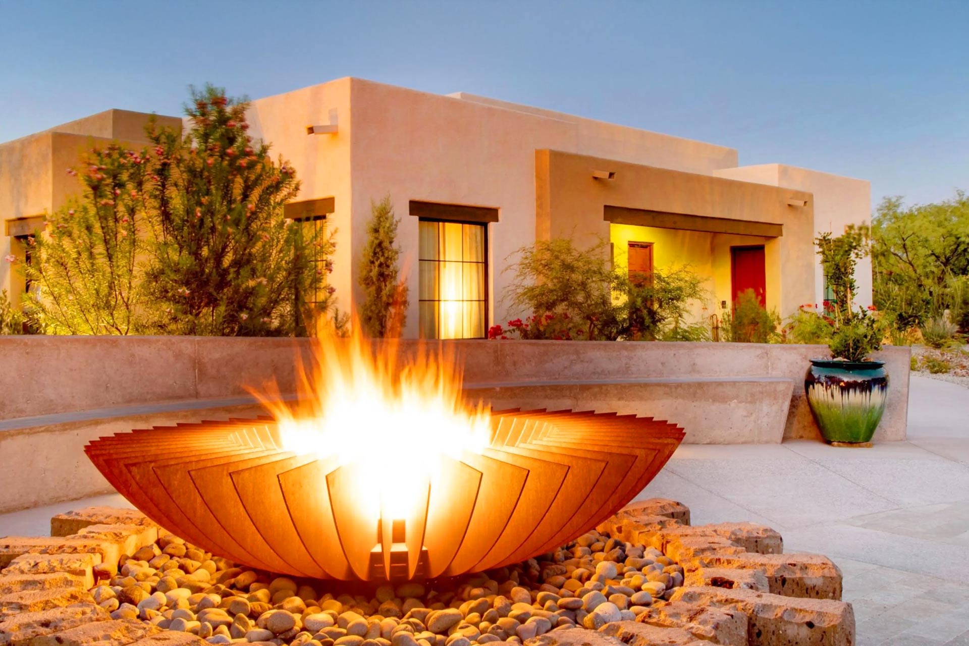 Canyon Ranch echoes the serenity of the desert in its design. © Canyon Ranch Tucson