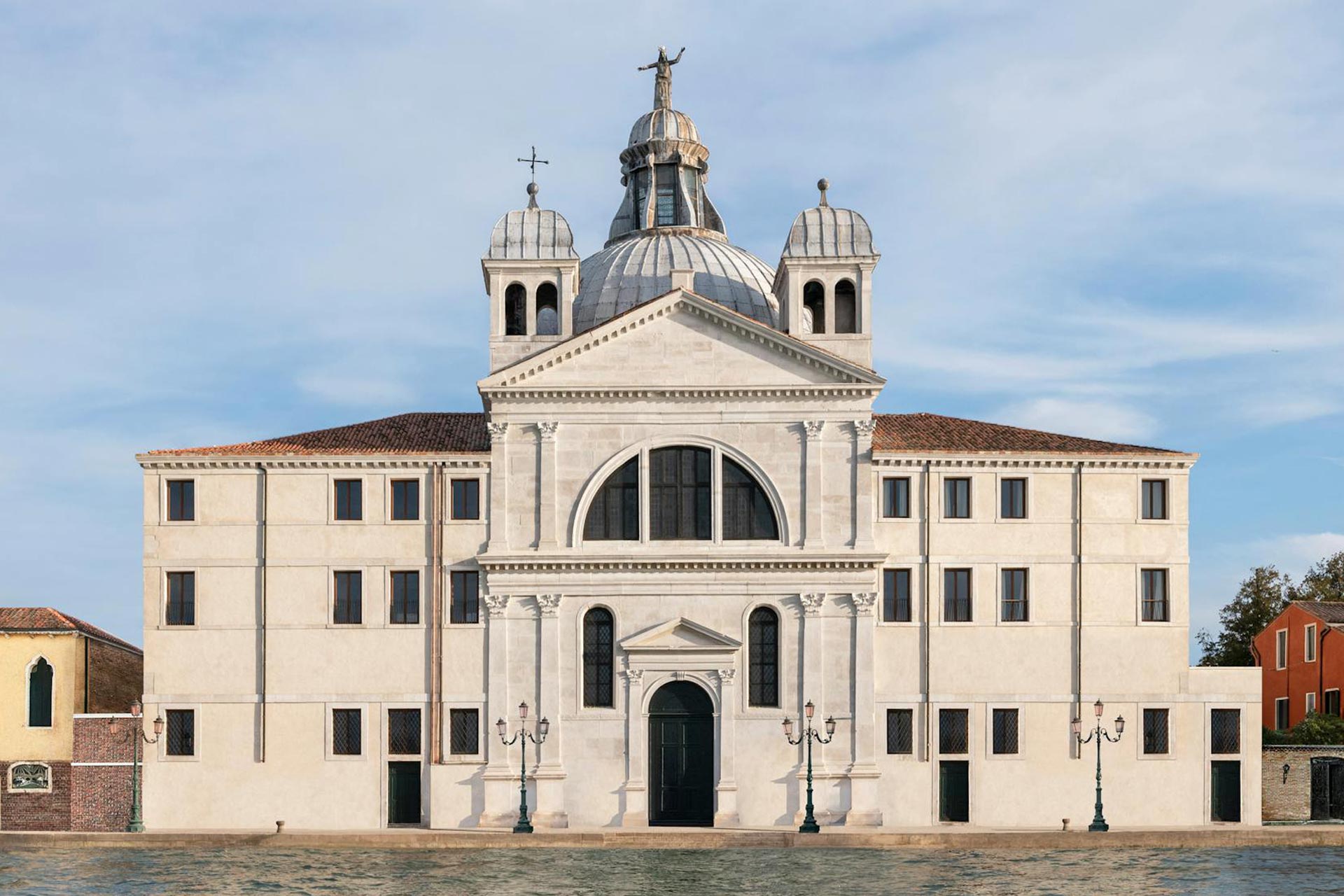 A rare location, set on Giudecca Island across the canal from St. Mark's Square. © Airelles Palladio Venice